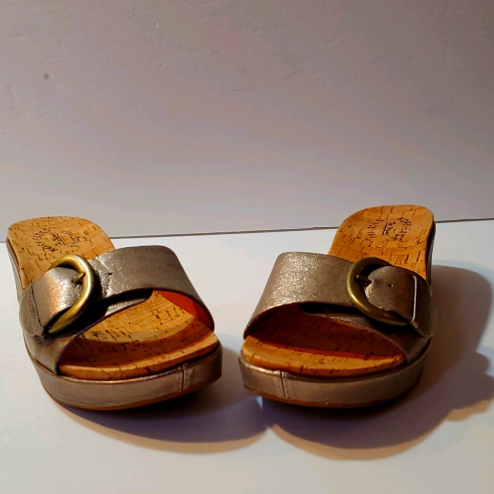 New in box Kork-Ease shoes
